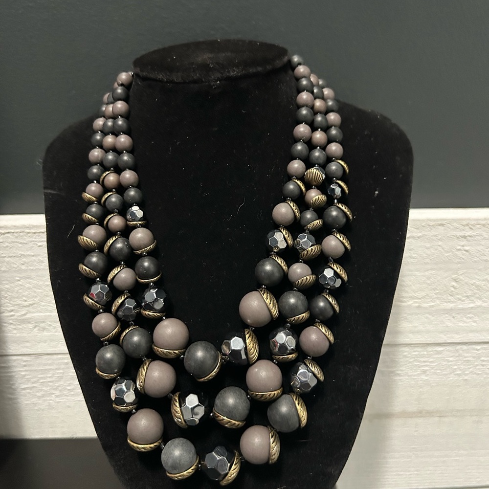 ✨ Premier Designs Multi-Strand Statement Necklace ✨